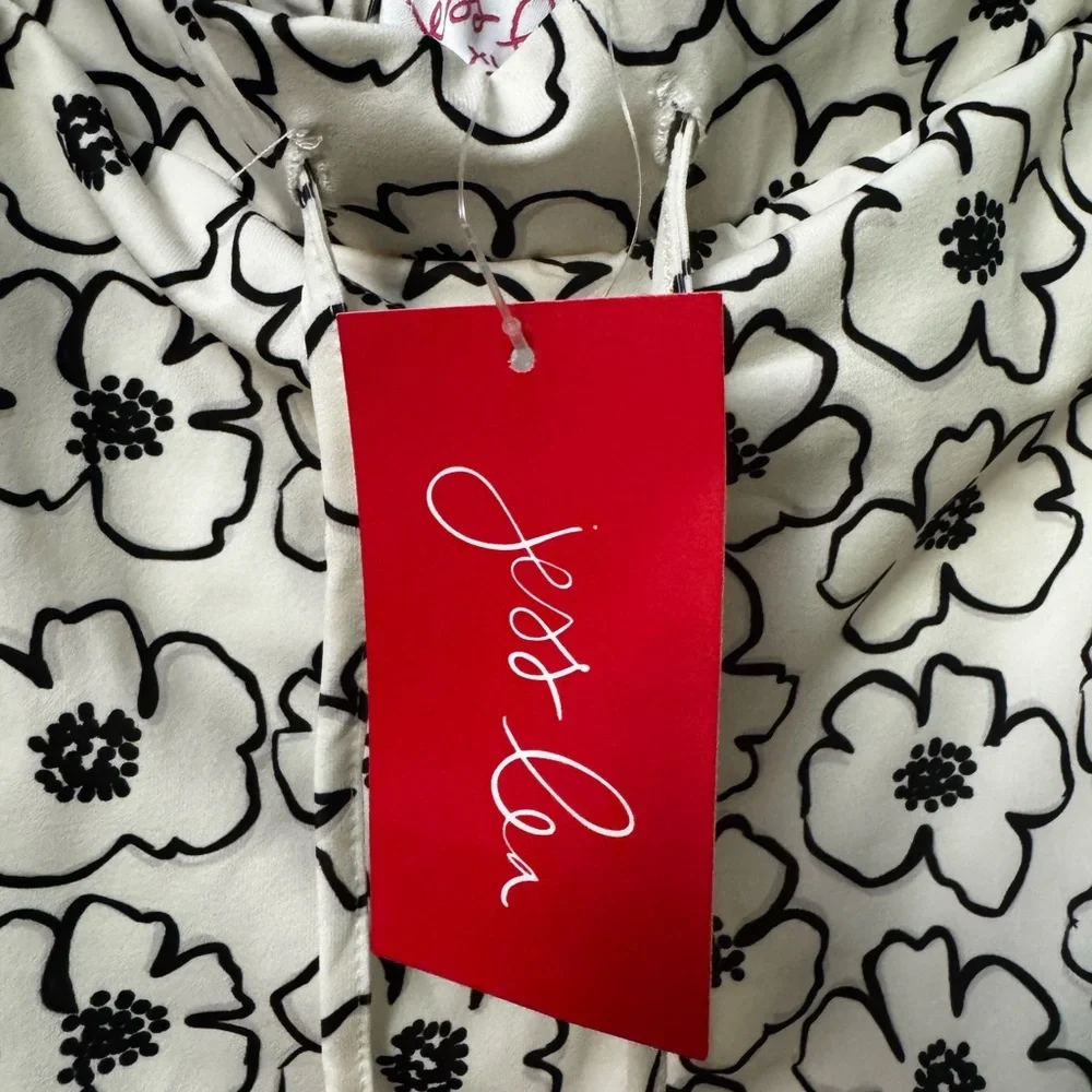 Elegant Floral Women's Mini Skirt